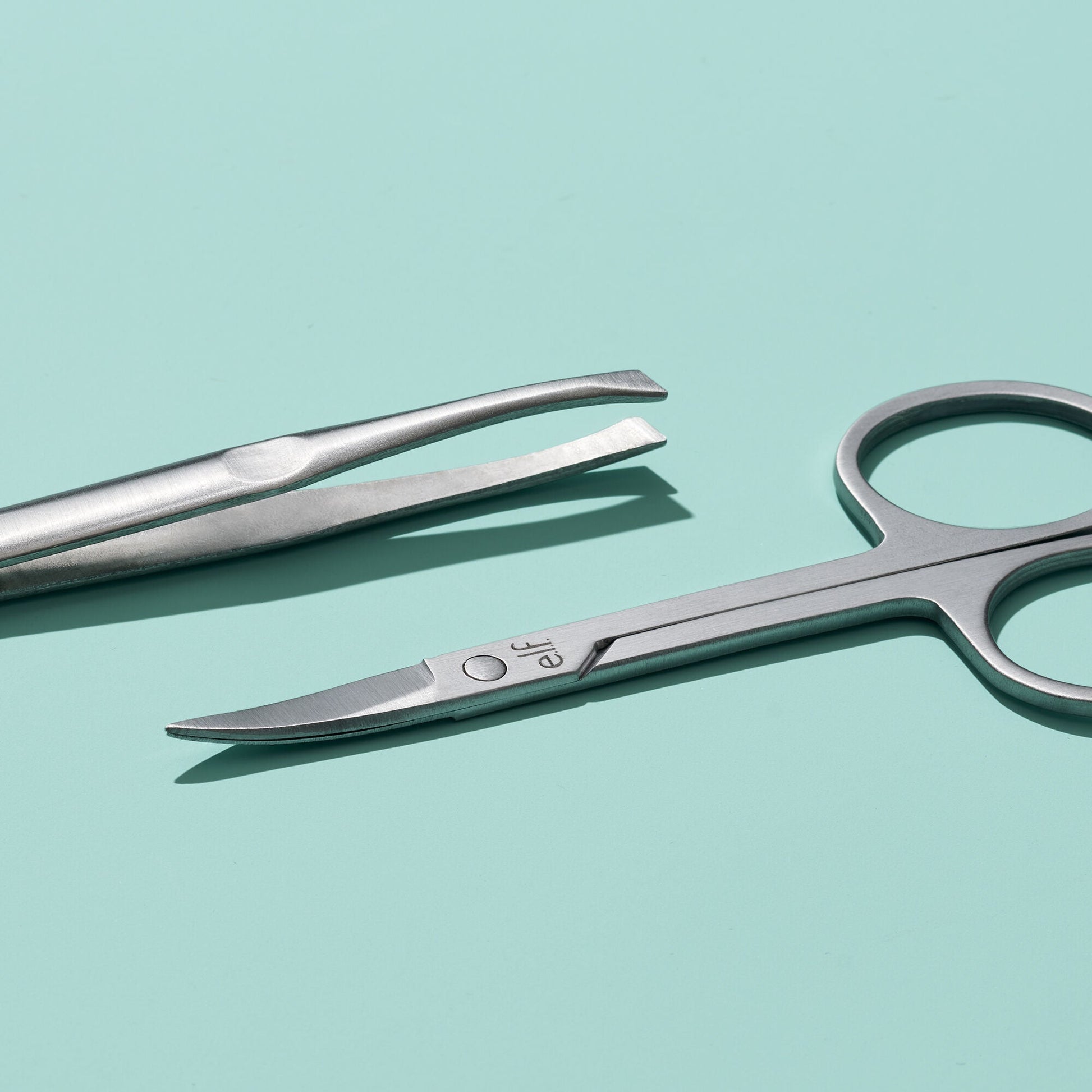 on-point-brow-kit-r6 011822_Brow-ToolSet-V1_0019-RGB_IGF.jpg