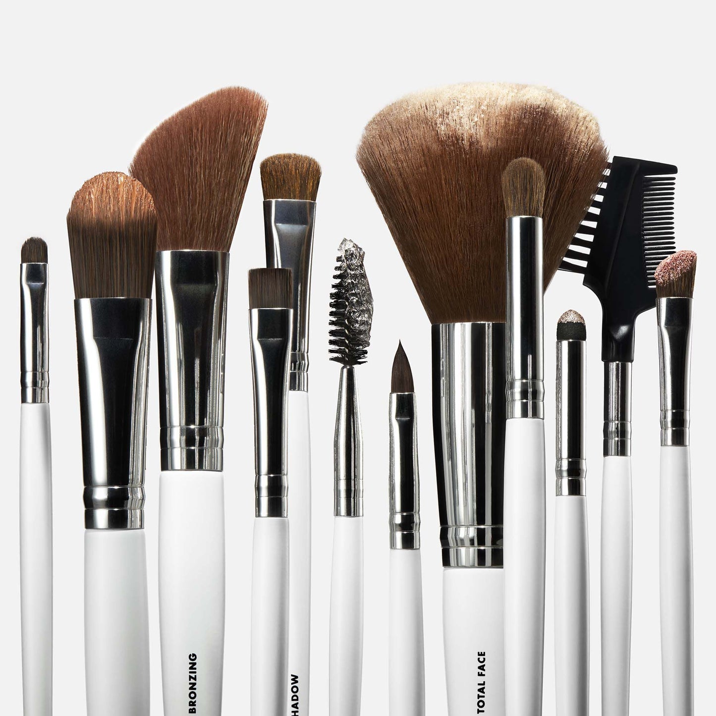 professional-set-of-12-makeup-brushes-i5 040523_SL_12PieceBrushKit_0001_FocusStack01_FINAL_RGB_IGF.jpg