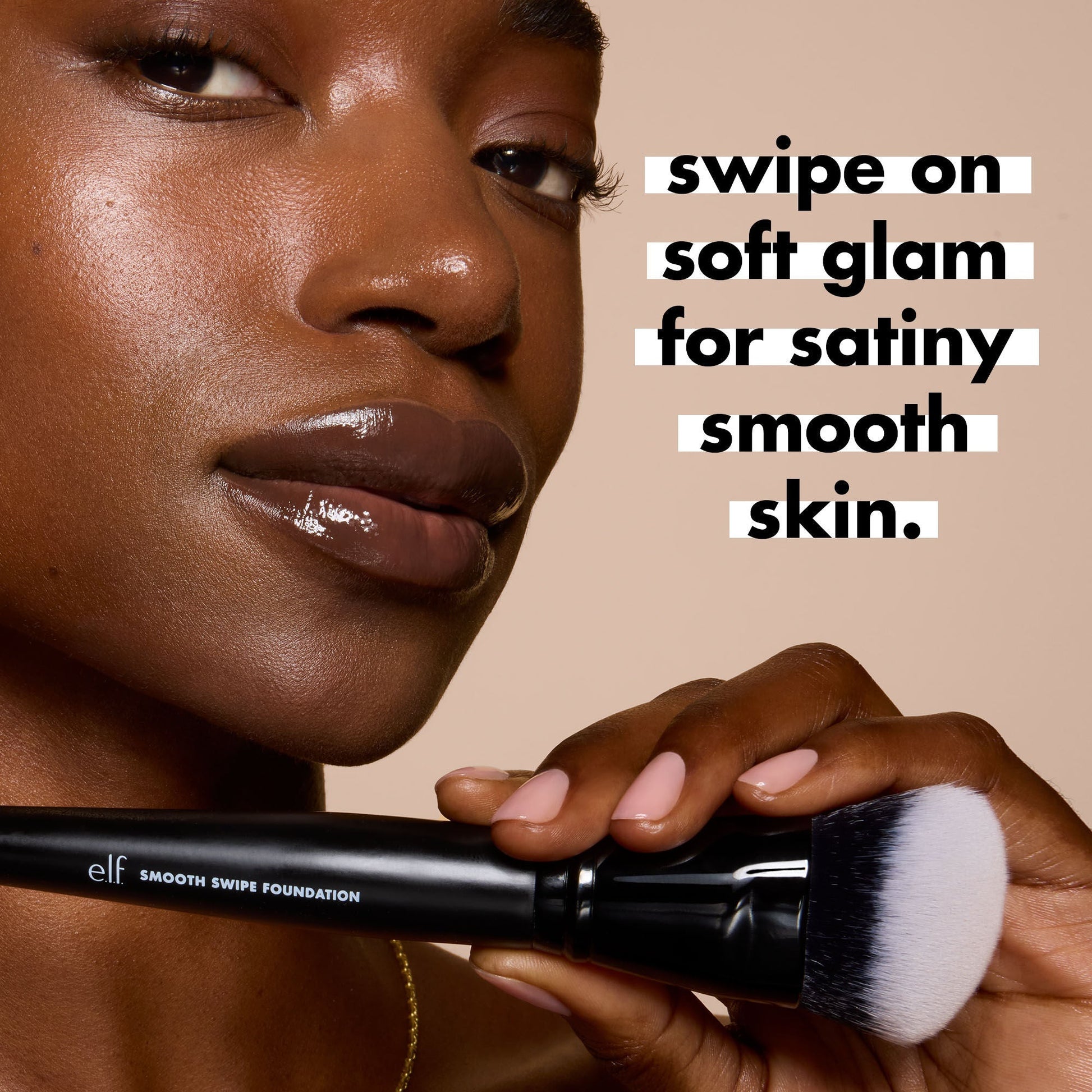 smooth-swipe-foundation-brush-m6 0925_EDUCATION_SMOOTHSWIPEFOUNDATIONBRUSH_PAIRING_20FOUNDATION_20_20BRUSH_20OPTION2.jpg