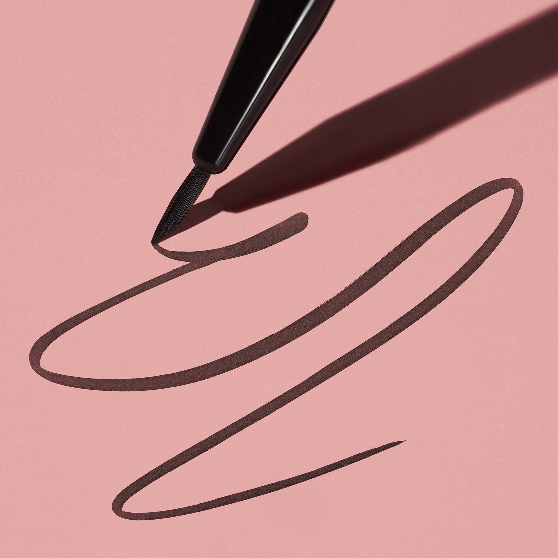 ultra-fine-eyeliner-brush-q9 111124_elf_UltraFine_Brush_0057_MAIN-2-HELICON_358_w2QC_IGF.jpg