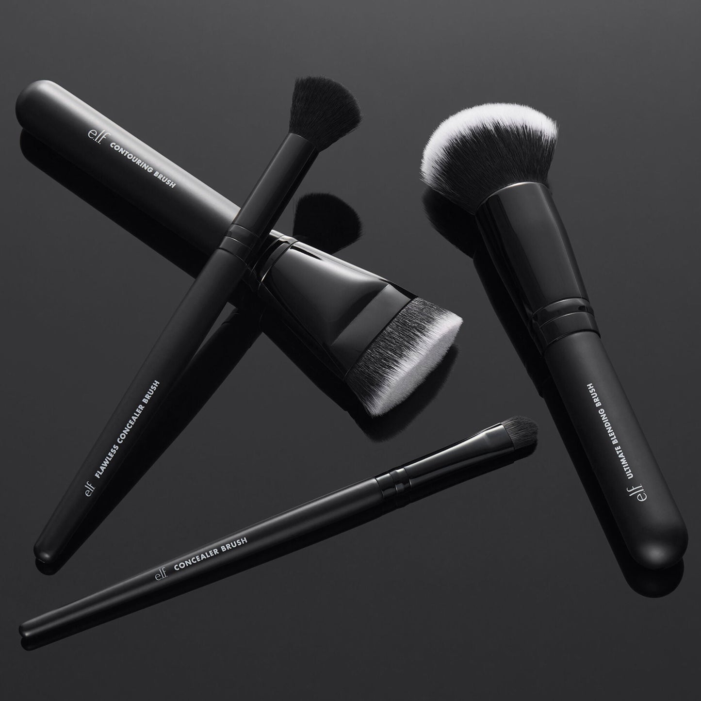foundation-and-concealer-brush-set-k1 12142020_ComplexionPerfection-FaceBrush_0028_FocusBracket-MAIN_V2_IGF.jpg