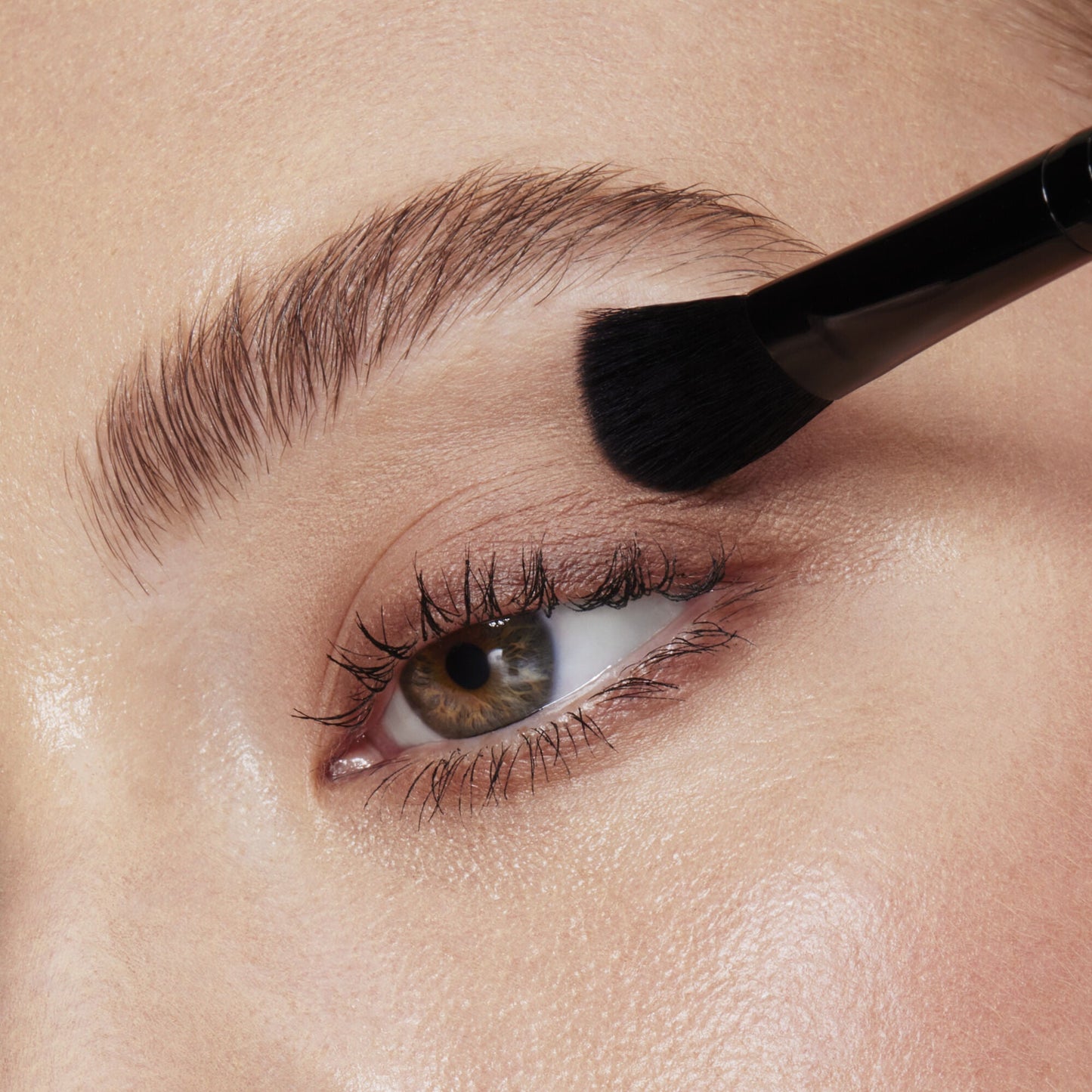 full-face-and-eye-makeup-brush-set-with-travel-case-c6 84674_FULL_FACE_EYE_BRUSH_SET_BLENDING_EYE_BRUSH_CARI_0137.jpg